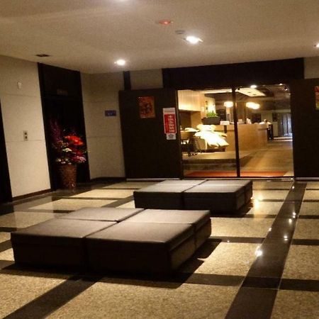 Honest & Warm Hotel Taoyuan Bagian luar foto