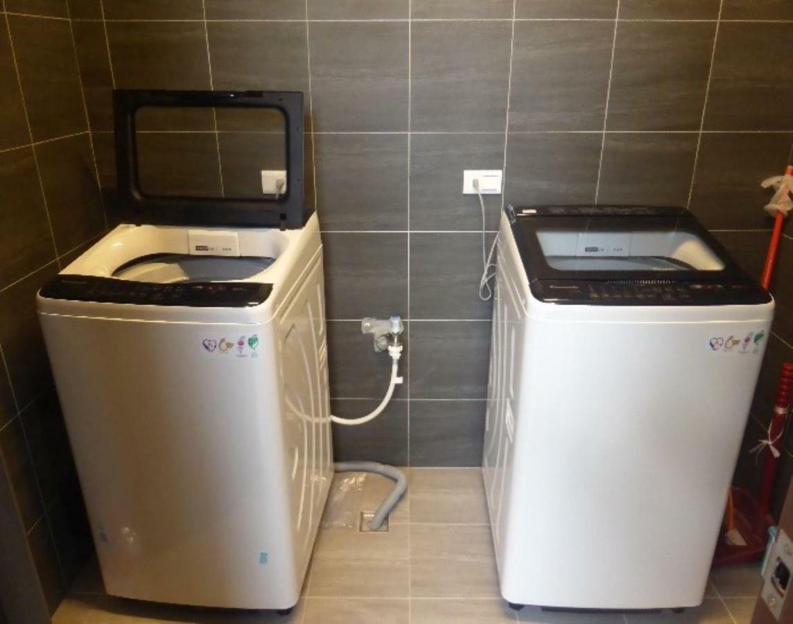 Honest & Warm Hotel Taoyuan Bagian luar foto